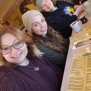 Meet your Posher, Abbie